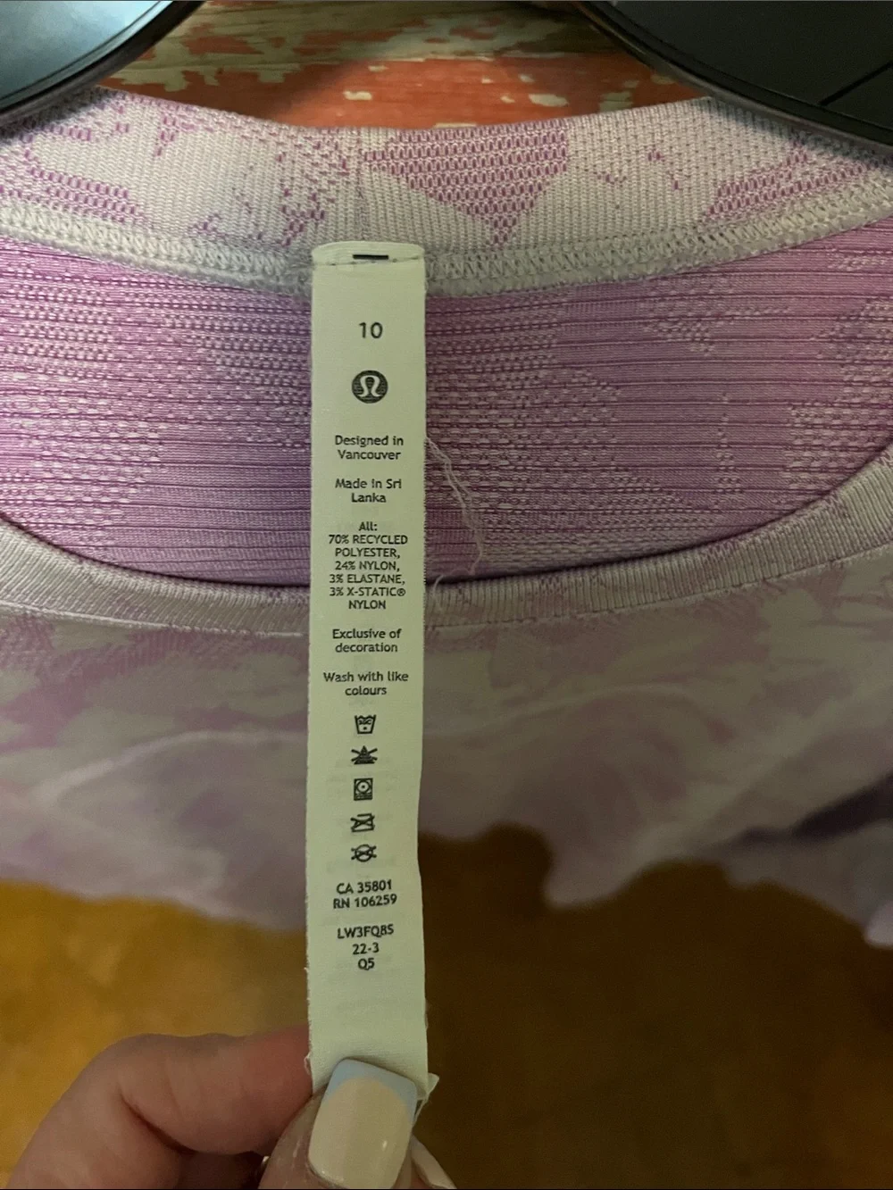 lululemon athletica Light Purple Floral Long Sleeve Tee Sz 10 - Picture 2 of 6
